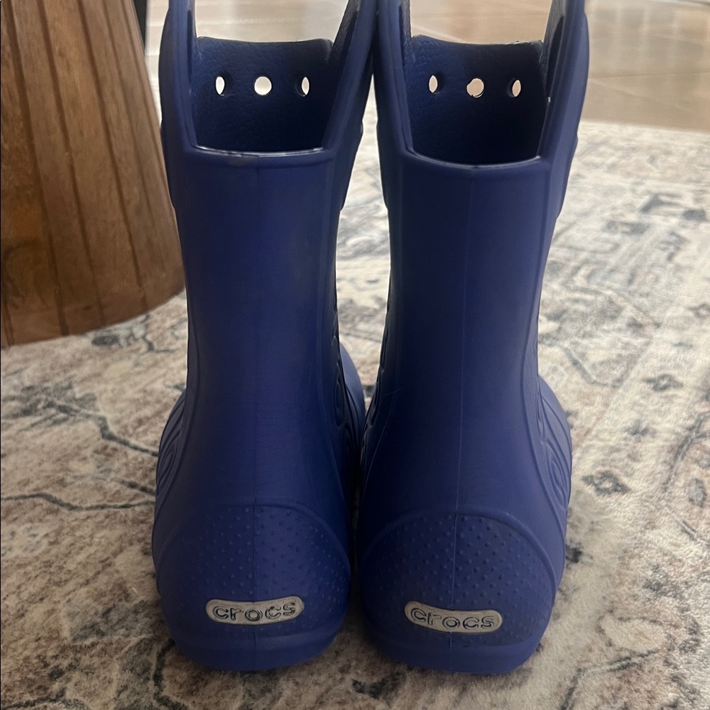 CROCS “Handle It” Rain Boots - Picture 3 of 4